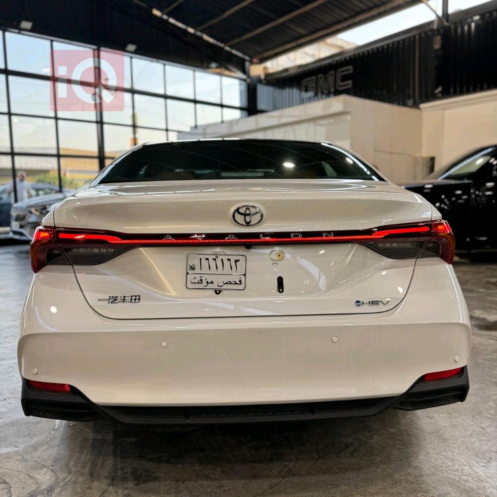 Toyota Avalon